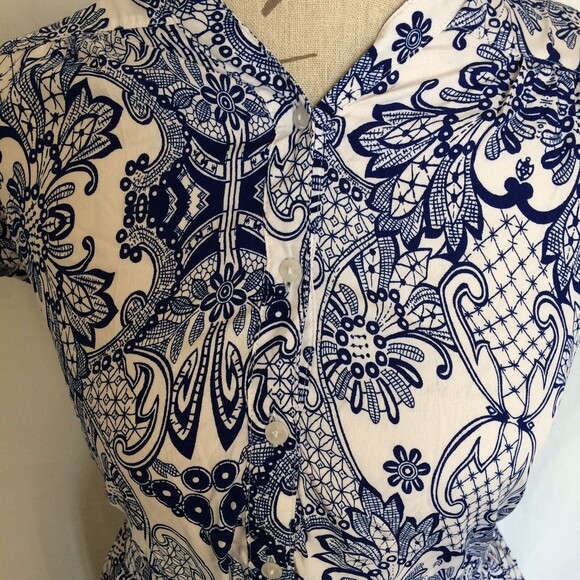 Atmosphere Women  Dress Size 4 Blue White Cap Sleeve Button Half Way Front Tied - Picture 5 of 12